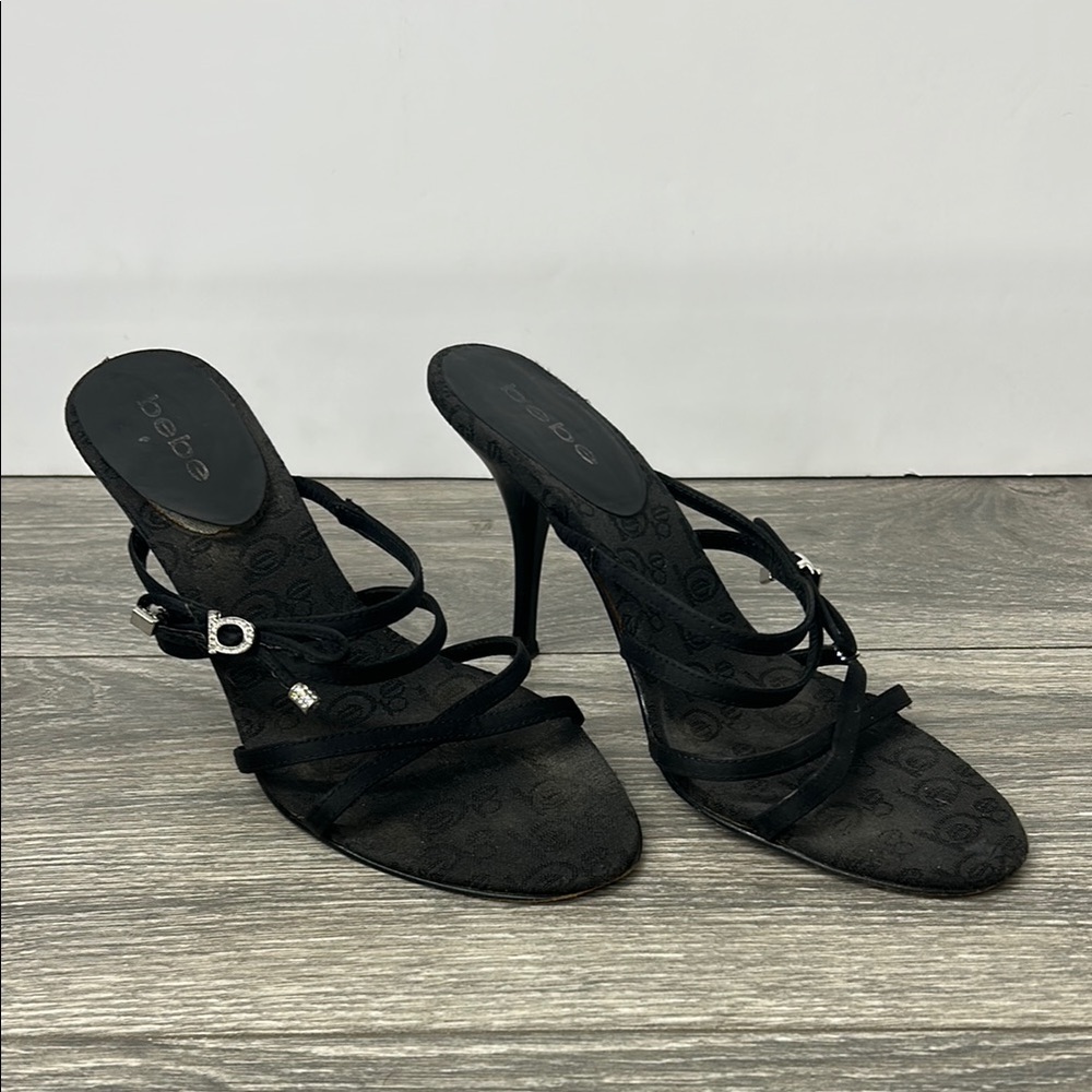 Y2K Vintage Bebe Black Strappy Sandals with Silver Details Size 7.5